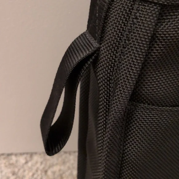 TUMI Black Textured Sleeve - Picture 5 of 5